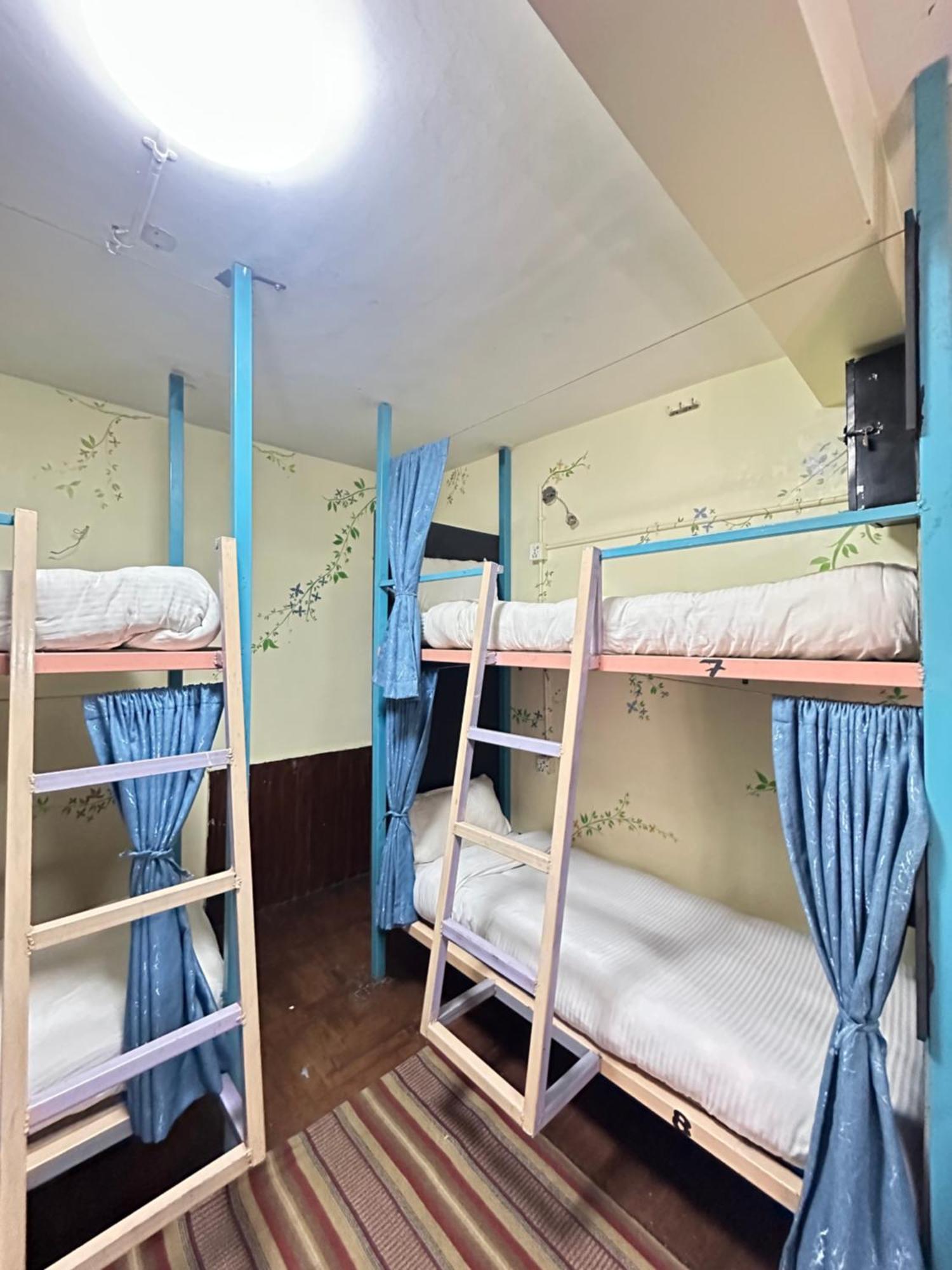 Yog Hostel Κατμαντού Εξωτερικό φωτογραφία